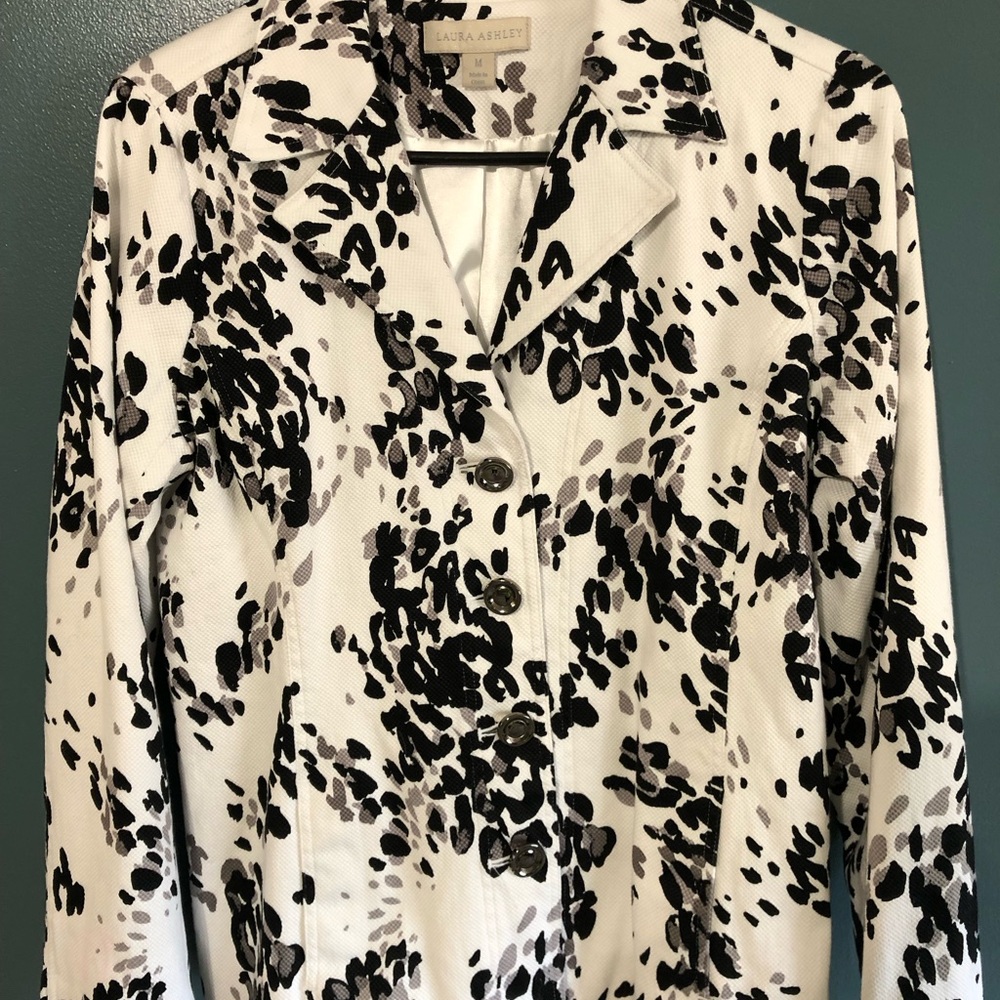 Laura Ashley Black and White Printed Blazer